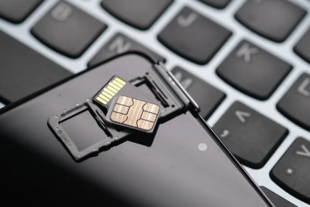 Những mẫu Android hiếm hoi vẫn cho phép mở rộng bộ nhớ