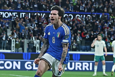 8 anh hào vào chung kết play-off World Cup: Italia đá "sinh tử", Lewandowski đấu Gyokeres