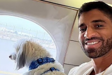 Chi bộn tiền thuê máy bay riêng đưa thú cưng rời UAE