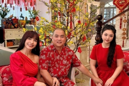 Từng phải vay 60 triệu làm đám cưới nhưng giờ nhạc sĩ Minh Khang có cuộc sống giàu có khó tưởng tượng