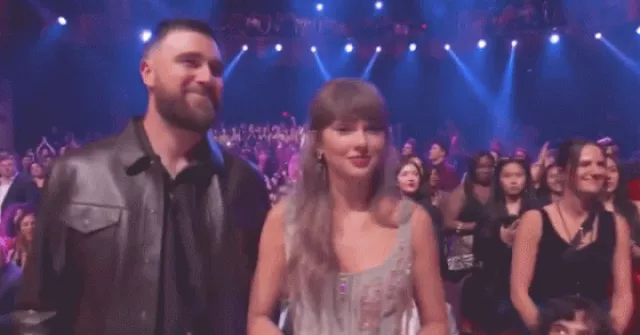 Taylor Swift lần đầu đưa chồng sắp cưới tới lễ trao giải