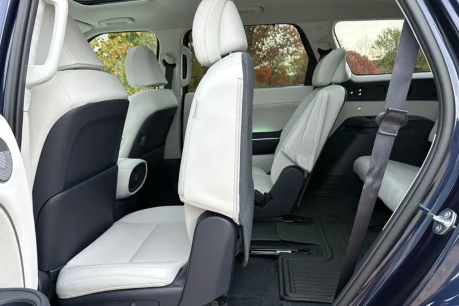 Hyundai đã phát lệnh dừng bán toàn bộ các xe thuộc diện ảnh hưởng để phục vụ điều tra và khắc phục.