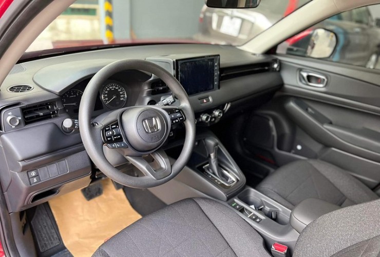 So sánh Honda HR-V với Toyota Yaris Cross, chọn xe nào hơn? - 8