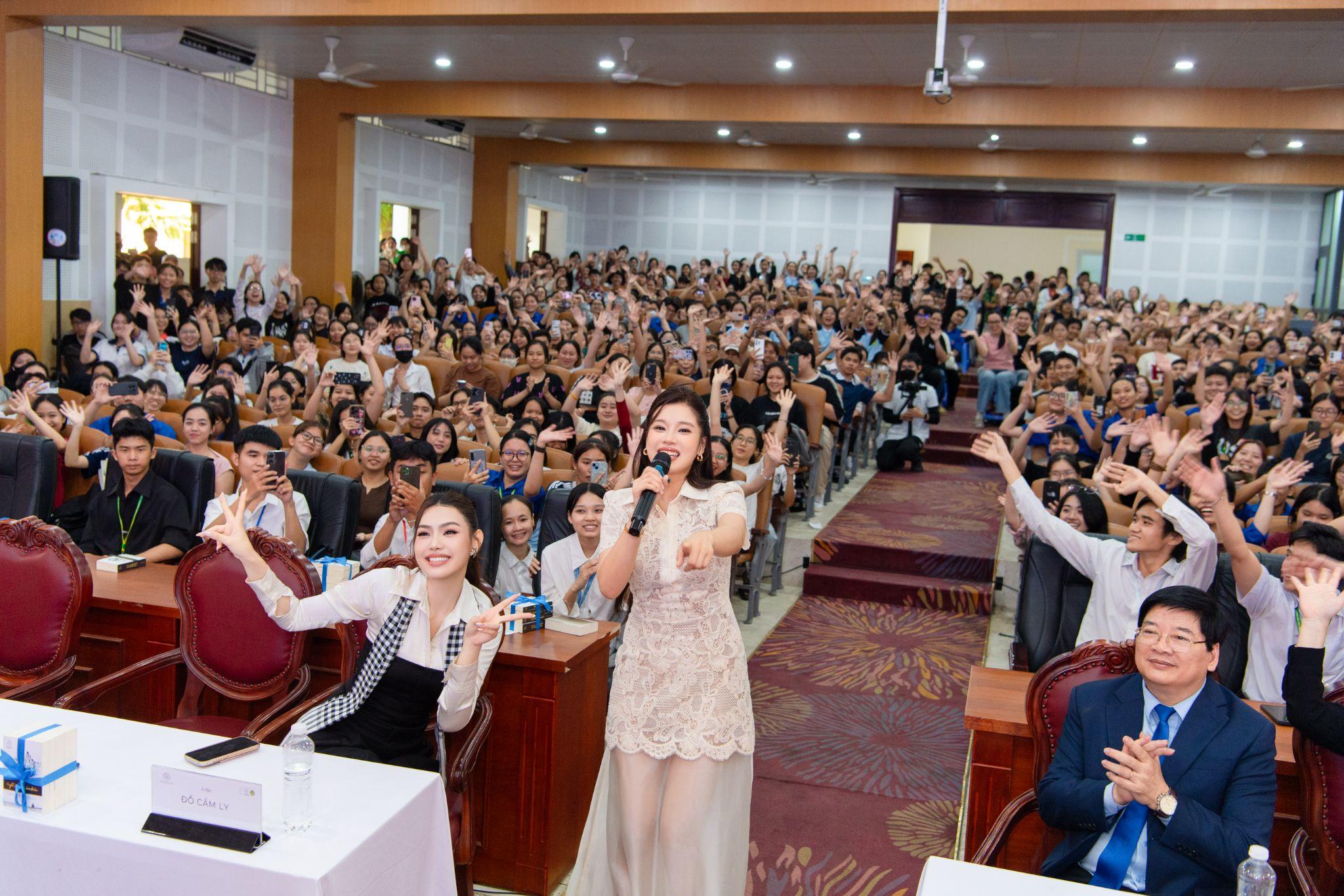 Các nghệ sĩ trẻ đồng hành cùng Hành trình Từ Trái Tim, lan tỏa chí lớn cho thế hệ mới - 5