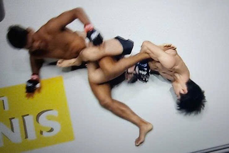 Nóng nhất thể thao tối 27/3: Võ sĩ MMA Danh Quốc ra mắt không thành công tại đấu trường ONE Championship - 1