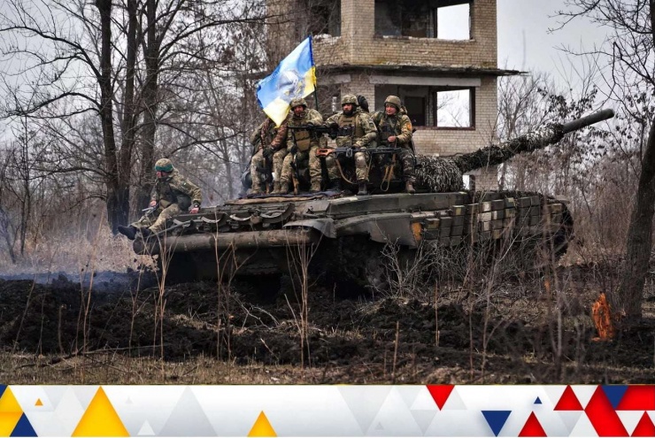 Lính dù Ukraine phản công giành lại lãnh thổ chiến lược, xóa sổ kỳ tích 1 năm của Nga trong chớp mắt - 1