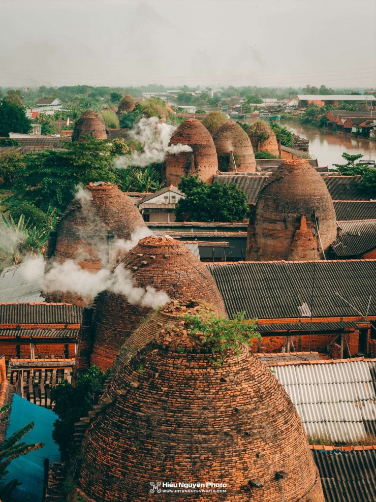 Du lịch Vĩnh Long. Độc đáo với những lò gốm Mang Thít. (Ảnh: Hiếu Nguyễn)