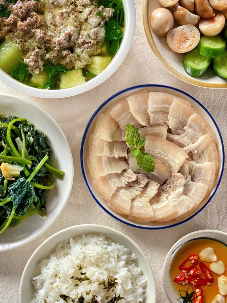 Một mình ở Đà Lạt, chàng trai sống chậm bằng những bữa cơm nhà - 3