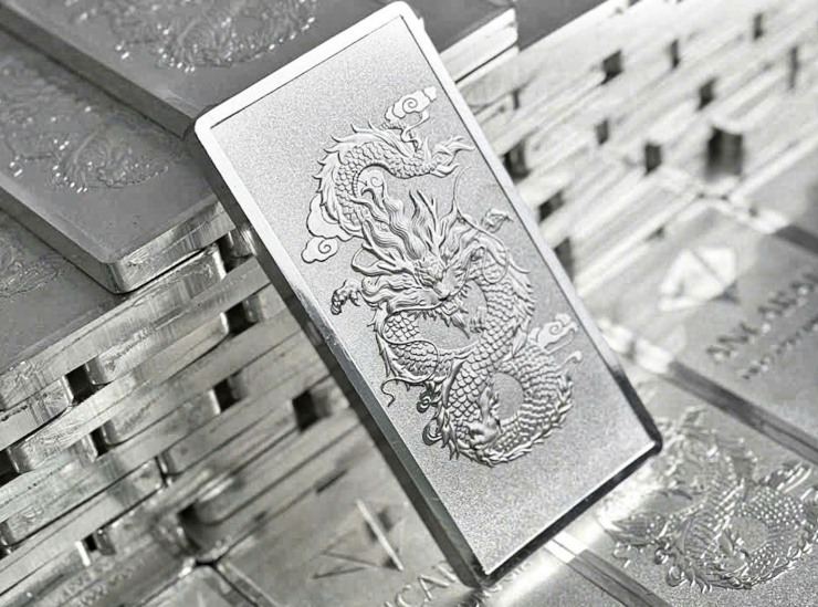 Bạc vẫn trong chuỗi ngày giảm giá. Ảnh: Ancarat