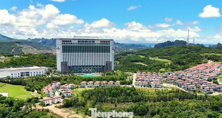 Quần thể du lịch nghỉ dưỡng sinh thái FLC Hạ Long. Ảnh: Hoàng Dương.