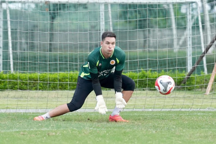 Thủ môn Việt kiều 1m92 của ĐT Việt Nam: Bắt chính 100 trận cho CLB CAHN, sẵn sàng tái đấu ĐT Malaysia - 5