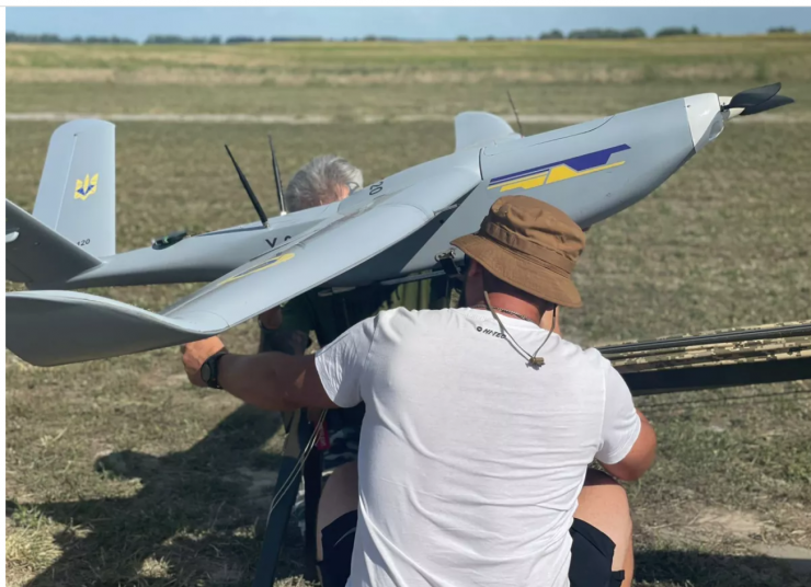 Một chiếc UAV của Ukraine được thử nghiệm tị Kiev.