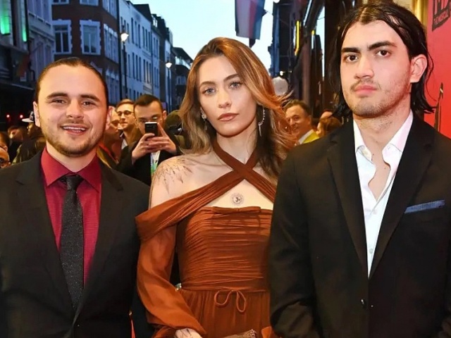 Cuộc sống của ba người con Michael Jackson sau 17 năm bố qua đời