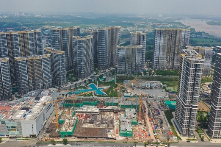 Chật vật trả nợ vay mua nhà