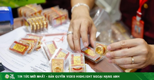 Giá vàng Việt Nam cao hơn thế giới gần 30 triệu đồng/lượng