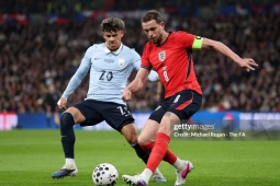 Trực tiếp bóng đá Anh - Uruguay: Cầu thủ 2 đội liên tiếp nằm sân