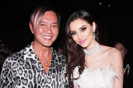 Phong cách xa xỉ của vợ tài phiệt Hong Kong