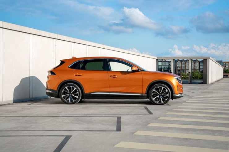 Giá xe VinFast VF 8 lăn bánh kèm khuyến mại tháng 3/2026 - 1