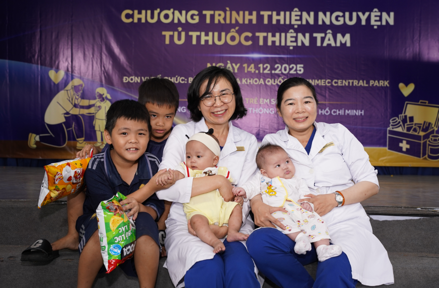 Vinmec triển khai chương trình Tủ thuốc thiện tâm tại Làng trẻ em SOS Gò Vấp (TP HCM), mang đến chăm sóc y tế cho hơn 100 em nhỏ.