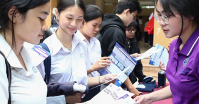 Học phí đại học phân hóa theo nhóm ngành