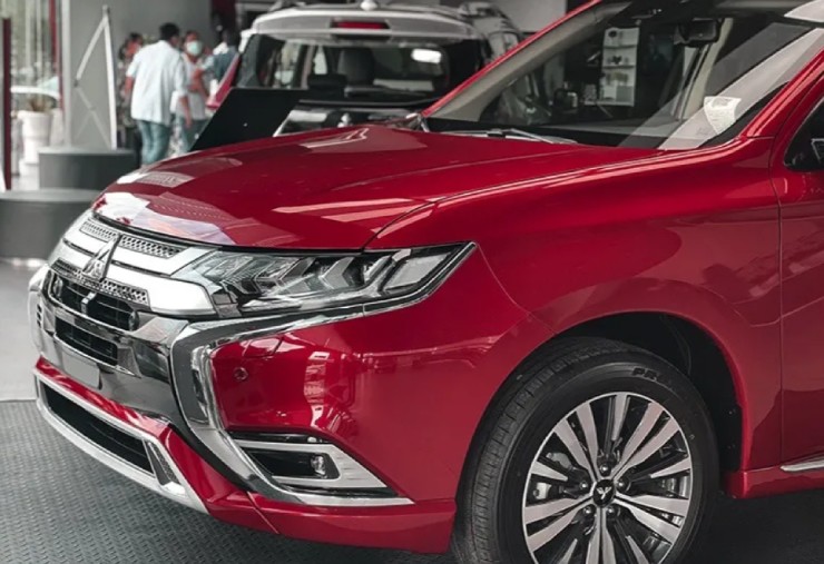 Mitsubishi New Outlander có lợi thế gì nếu đối đầu với Honda CR-V? - 4
