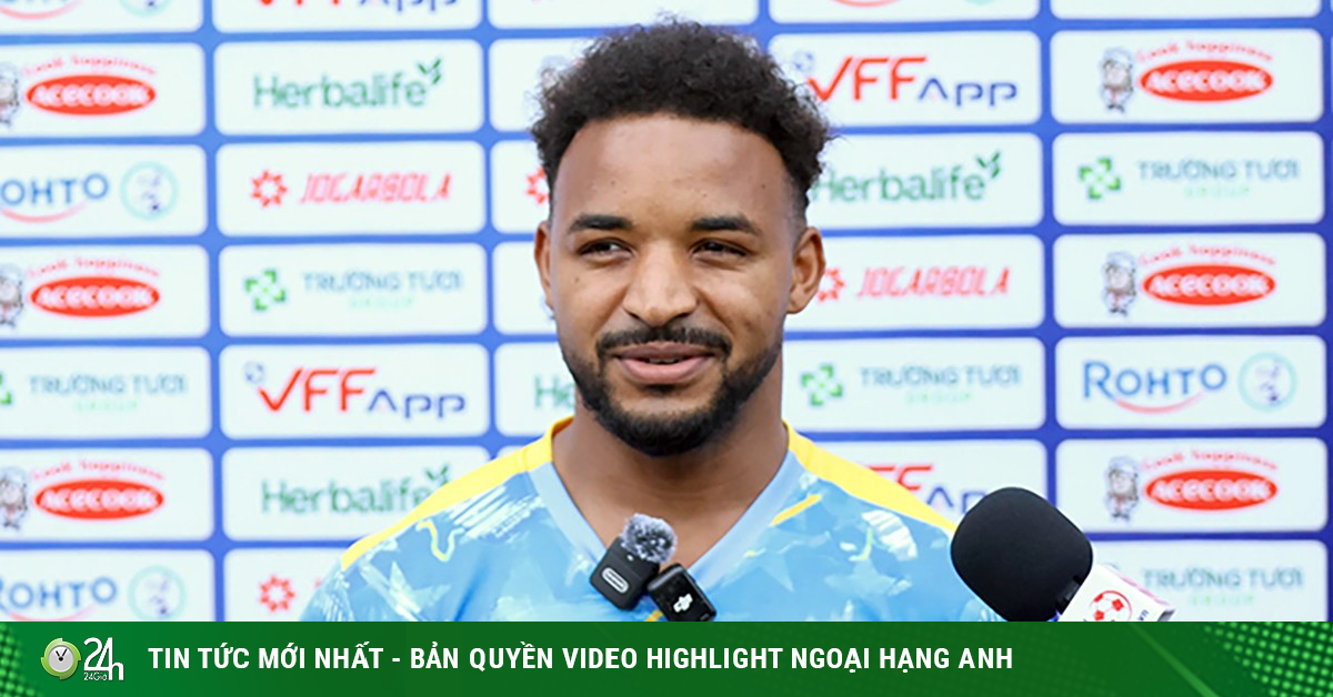 Xuân Son nói thẳng chuyện tăng 4kg, mơ phá lưới Malaysia ở Thiên Trường