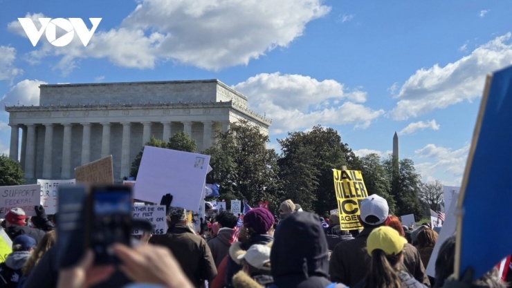 Biểu tình No King tại Washington
