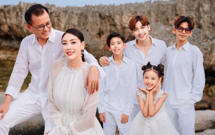 Hoa hậu Hà Kiều Anh.