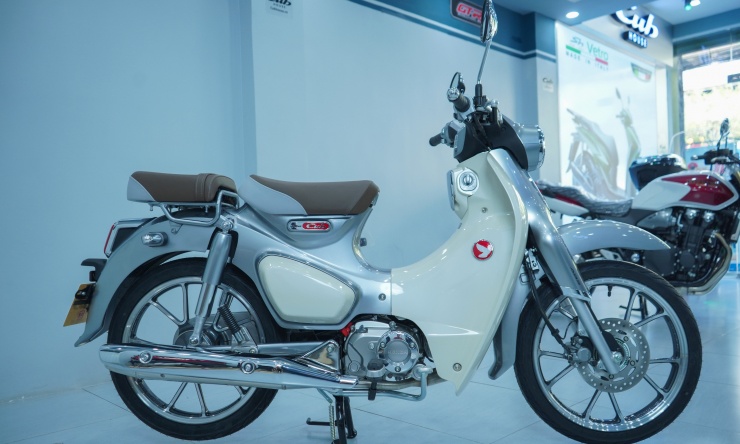 Honda Super Cub 2026 nhập Thái giá hơn 150 triệu đồng - 4