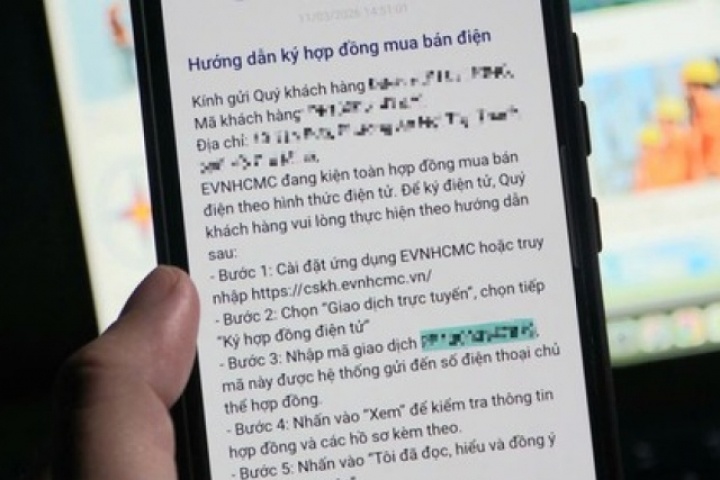 Người dân “rối” vì ký lại hợp đồng điện mỗi nơi một kiểu, điện lực TPHCM nói gì?