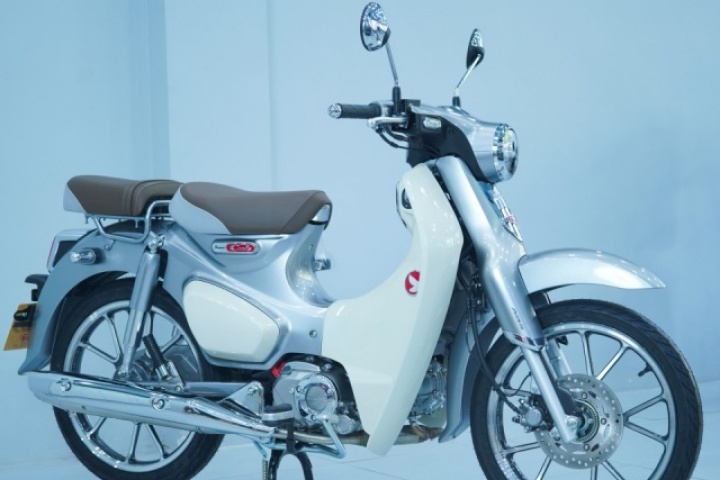 Honda Super Cub 2026 nhập Thái giá hơn 150 triệu đồng