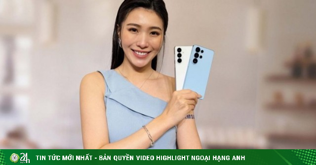 Galaxy S26 bị chê tới tả khi đứng cạnh iPhone 17