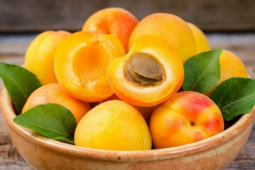 5 tác dụng phụ khi ăn quả mơ ít người biết