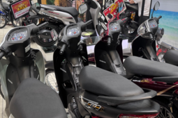 Sức mua xe máy xăng giảm mạnh