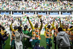 Kết quả bóng đá Senegal - Peru: "Nhà vua châu Phi đích thực" phô diễn, Jackson lập công