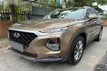 TP.HCM: "Rần rần" rao bán Hyundai SantaFe máy dầu, giá từ 700 triệu...