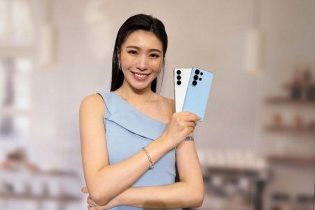 Galaxy S26 bị chê tới tả khi đứng cạnh iPhone 17