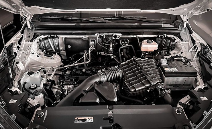 Giá xe Toyota Innova Cross niêm yết và lăn bánh tháng 3/2026 - 14