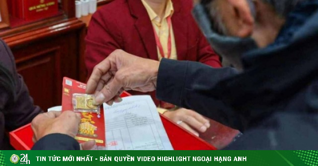 Giá vàng hôm nay 29/3: Đứng vững ở ngưỡng cao