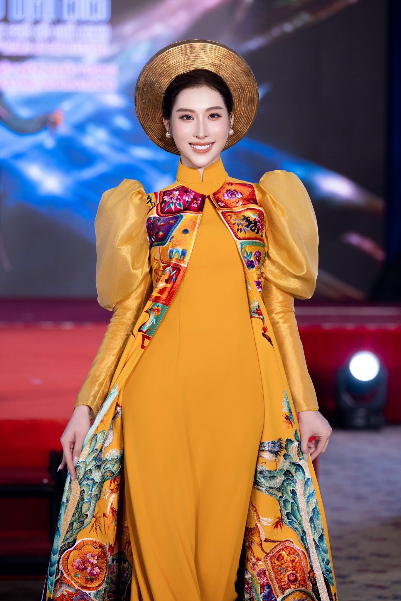 Ai đăng quang Hoa hậu Thế giới Việt Nam - 35