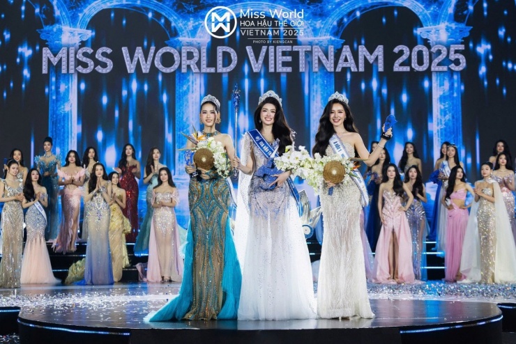 Tân Miss World Vietnam 2025 Phan Phương Oanh trả lời phần thi ứng xử ra sao? - 9