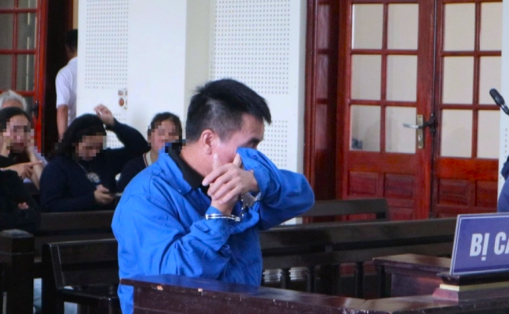 Giọt nước mắt muộn màng của bị cáo Nguyễn Văn Luận.