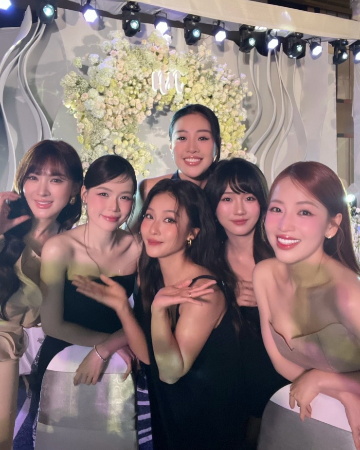 Dàn sao quy tụ trong đám cưới Nhung Gumiho - 5