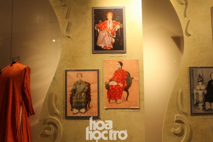 Một số mẫu áo dài sẽ được trưng bày kèm theo tranh, ảnh.