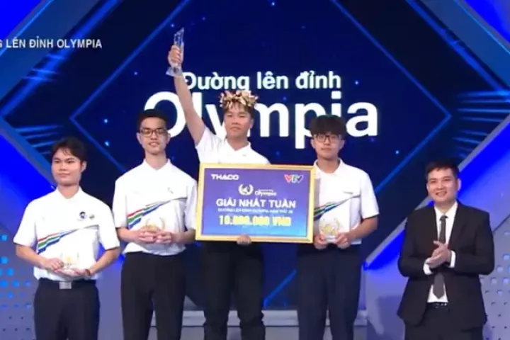 Nam sinh THPT chuyên Hùng Vương giành vòng nguyệt quế cuộc thi Tuần Olympia 26