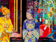 Nghệ sĩ Vân Dung bật khóc khi đọc bình luận về Táo Quân