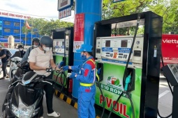 Quyết sách 'thần tốc' hạ nhiệt giá xăng dầu, ổn định kinh tế