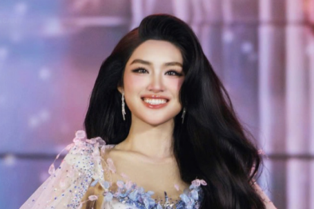Nhan sắc tân Miss World Vietnam