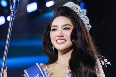 Hành trình chinh phục vương miện Miss World Vietnam của Phương Oanh