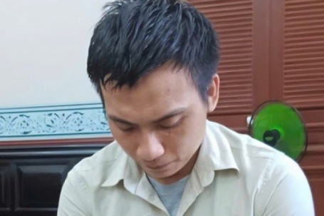 Tạm hoãn xét xử vụ án tréo ngoe: Đâm chết chồng người tình vì nghi bị "nói đểu"